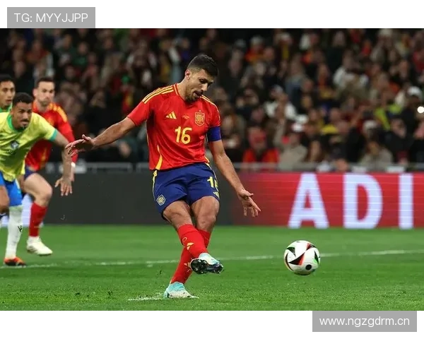 罗德里：攻防均衡的全能6号位后腰解析