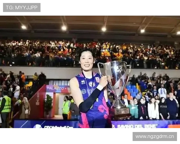 朱婷赛后直接去逛奢侈品店？这状态和球场判若两人！