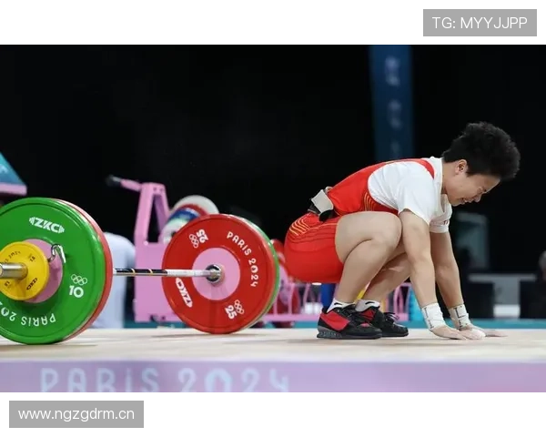 侯志慧拿金牌的气场，结账时的表情却像在拼优惠券，这反差把我笑趴